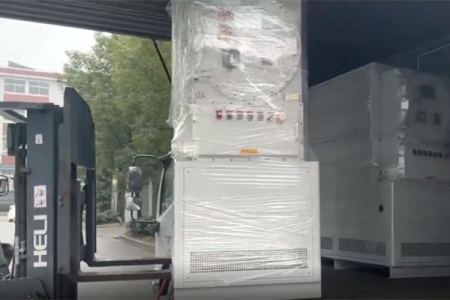 加热控温装置使用前，请阅读并理解操作手册