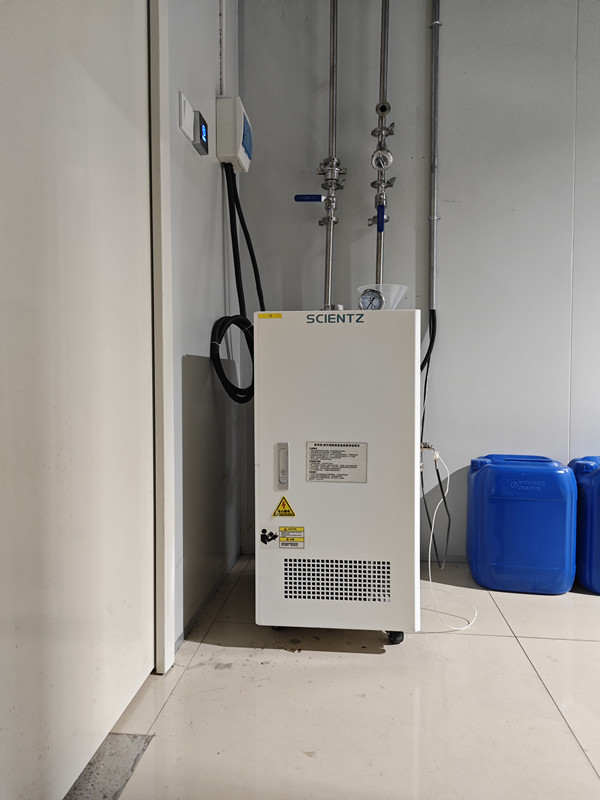 KY开元外置显示型高低温控温系统设备实拍图2